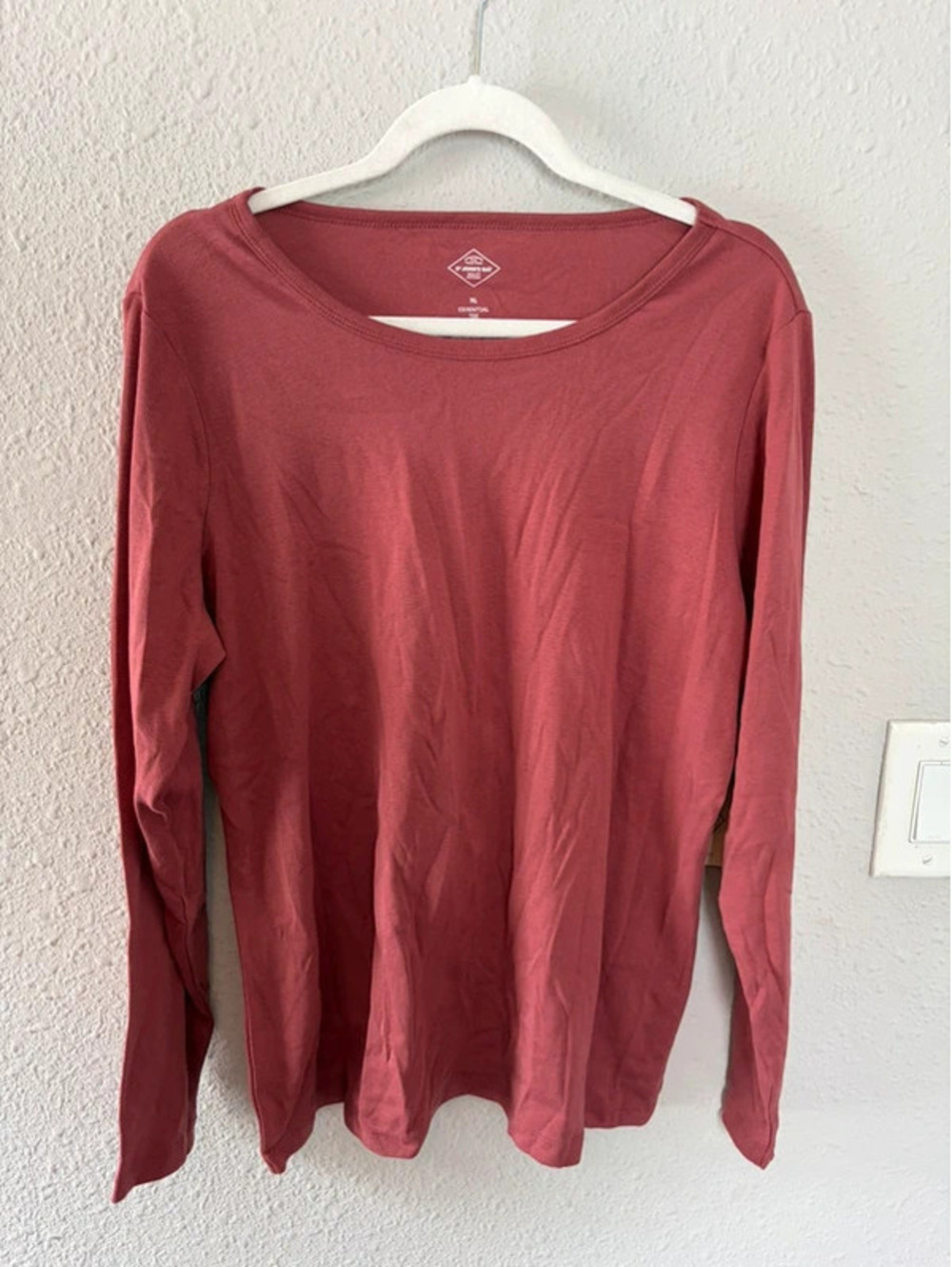 NWT St John's Bay Essential Tee long sleeve XL women's. Pin hole by shoulder